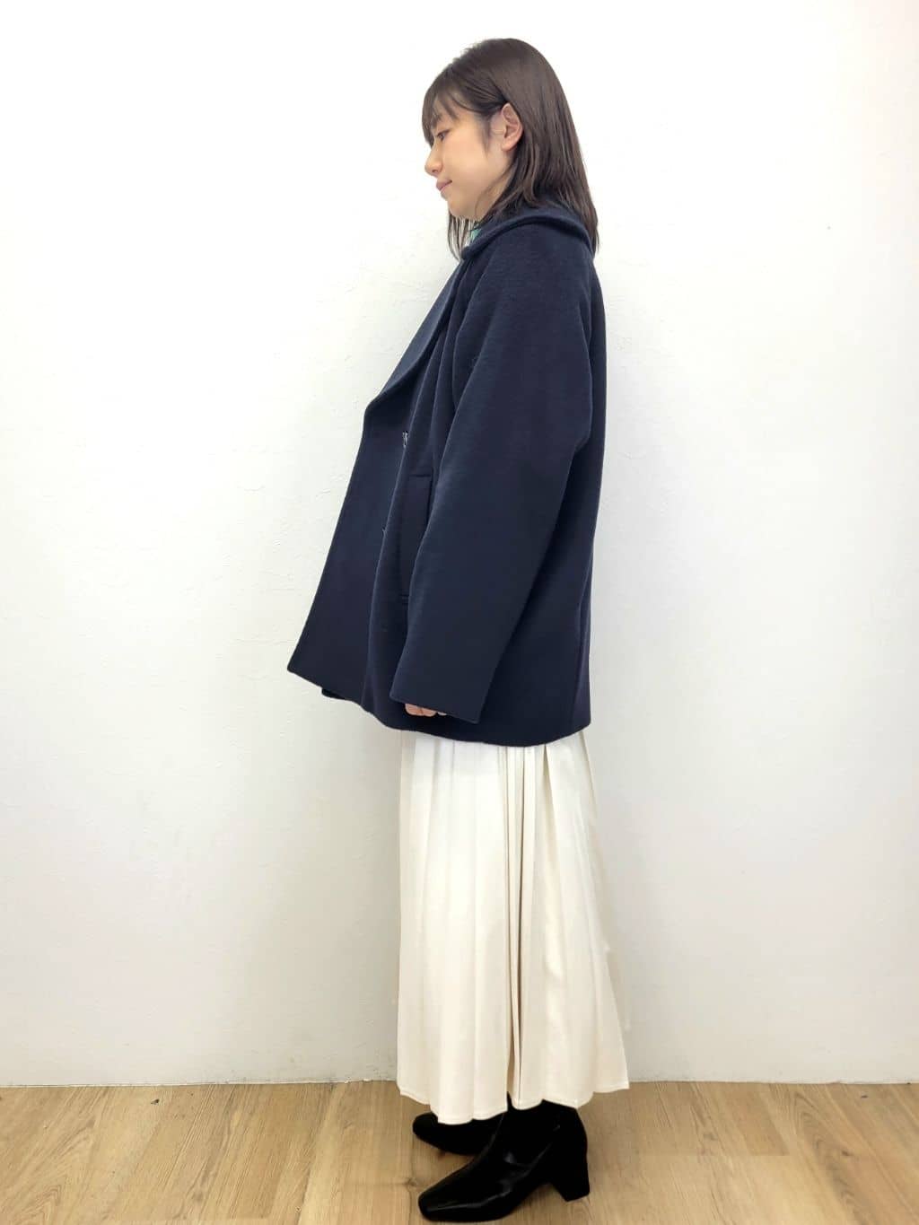 LISAさんの「OPAQUE.CLIP｜カシミヤブレンドウールミドルピーコート」を使ったコーディネート