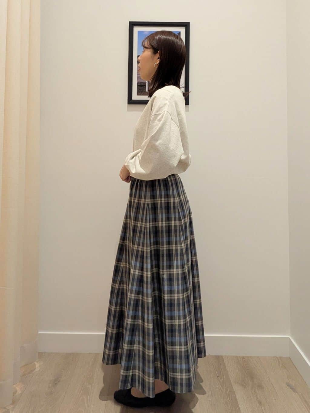 enさんの「Dessin｜レザー調スクエアトゥ  フラットパンプス」を使ったコーディネート