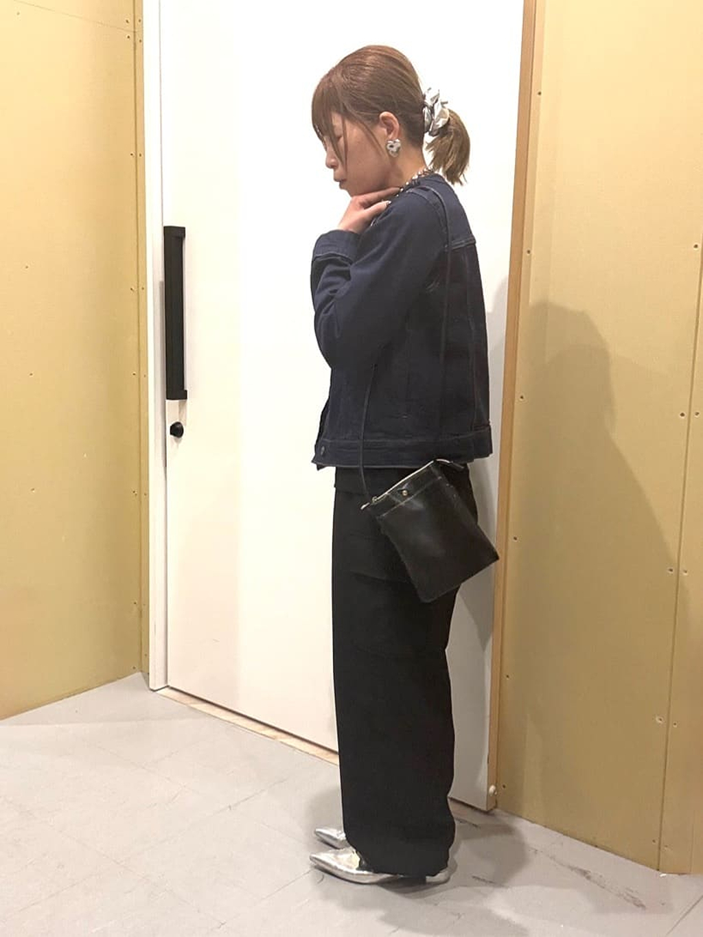 えみ子さんの「SHOO･LA･RUE｜【洗濯機可/S-LL/2WAY】こなれたカジュアルスタイルに イージーカーゴパンツ」を使ったコーディネート