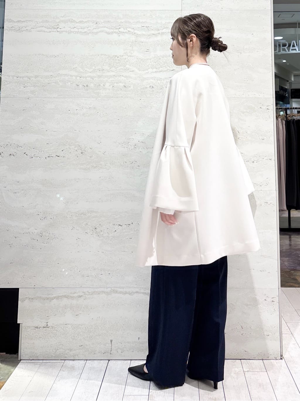 かほさんの「OPAQUE.CLIP｜《通勤対応》タックブラウス【洗濯機OK】」を使ったコーディネート