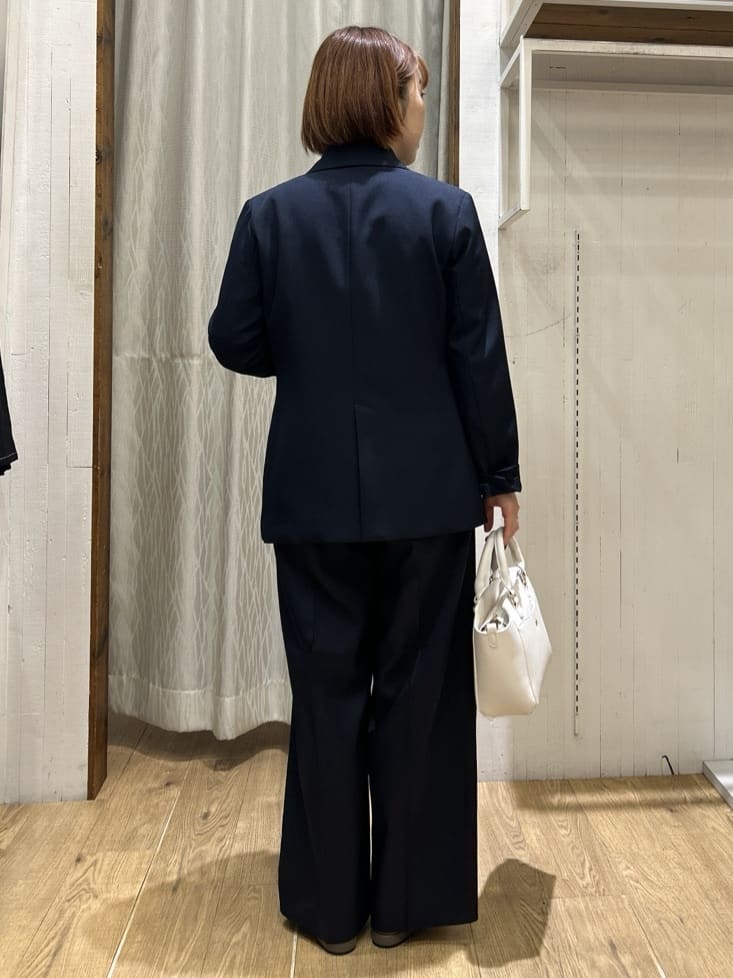 ga_riさんの「THE SHOP TK｜【通勤にもデイリーにも】CAVIAN 金ボタンダブルブレストジャケット」を使ったコーディネート