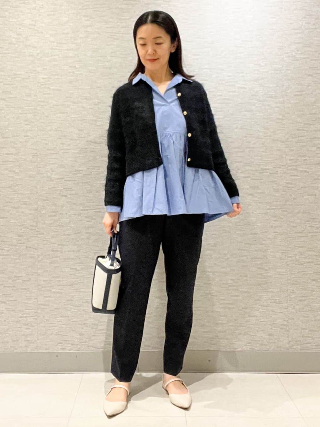 marikoさんの「Reflect｜【お食事会やお出かけに◎】ふんわりジャカード編みカーディガン」を使ったコーディネート