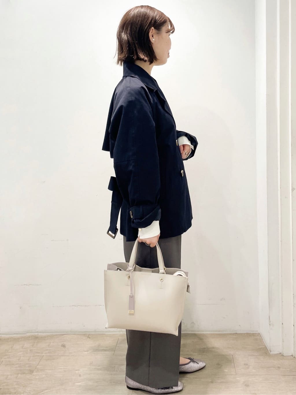 tomokoさんの「OPAQUE.CLIP｜ミドルトレンチコート【洗濯機OK】」を使ったコーディネート