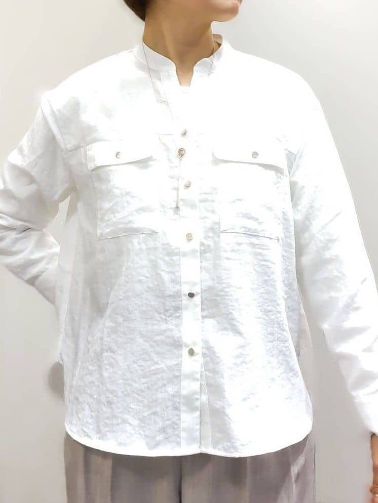 やまちゃんさんの「grove｜【貴島明日香さん着用】お仕事も普段も。今どきワークシャツブラウス」を使ったコーディネート