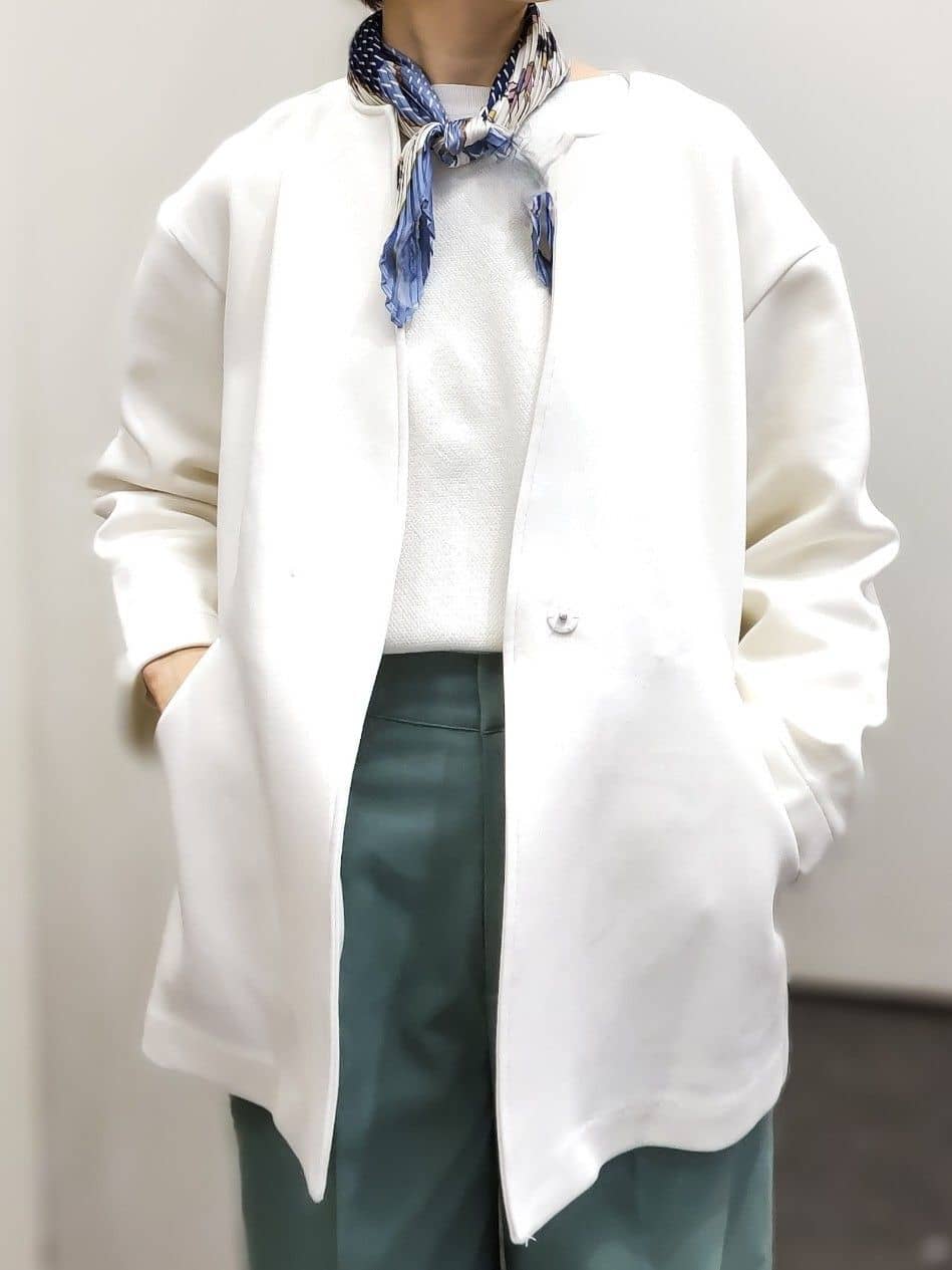 やまちゃんさんの「grove｜しなやかな着心地で動きやすい、ダンボールジャージノーカラーコート」を使ったコーディネート