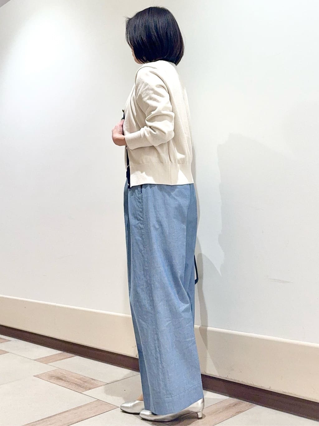 kaeさんの「Reflect｜【アンサンブル可】バイカラーカーディガン」を使ったコーディネート