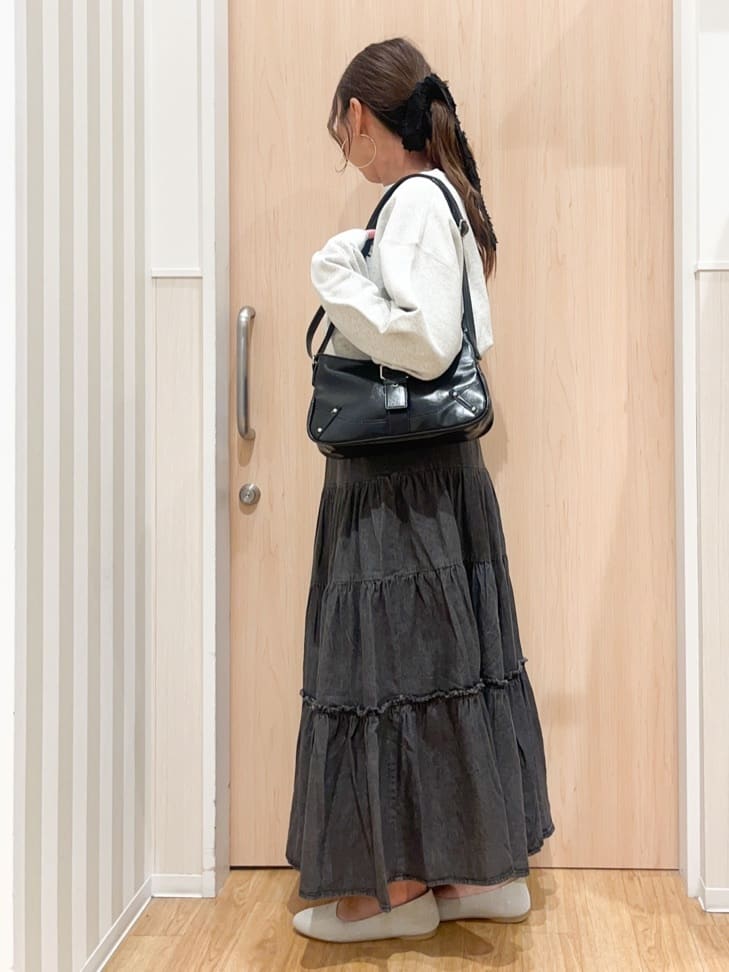 natsumiさんの「SHOO･LA･RUE｜【NEW/22.5㎝-24.5㎝】洗えてサラサラ ニットパンプス」を使ったコーディネート
