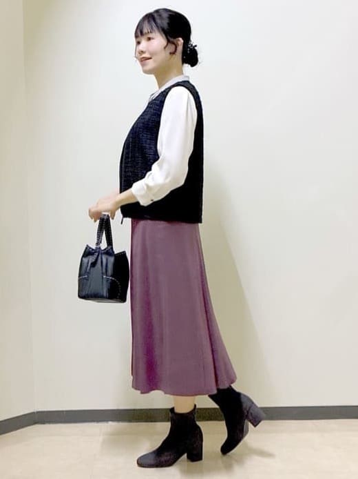  beni_gingerさんの「Reflect｜【通勤】スエードライクフレアスカート」を使ったコーディネート
