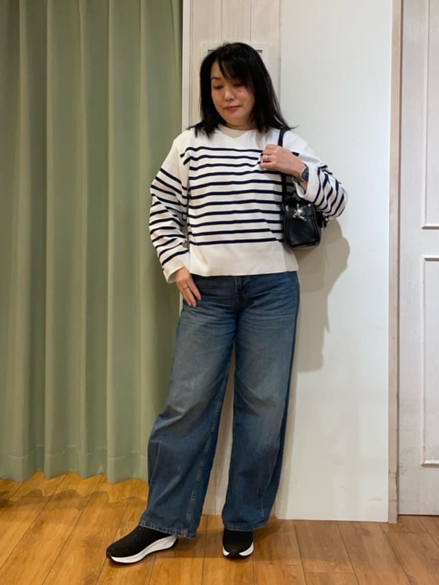 ke-yさんの「SHOO･LA･RUE｜楽にきちんと見られたい　大人カジュアルボーダーニット」を使ったコーディネート