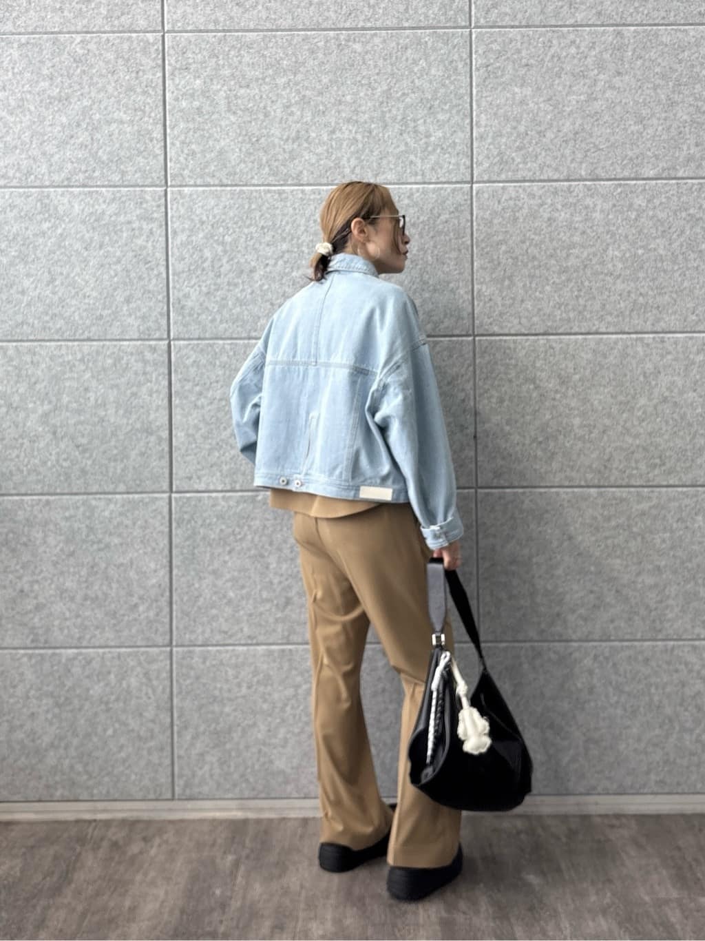 kotakiさんの「INDIVI｜Comfy SET UP｜ストレートフレアパンツ【セットアップ対応／通勤／カセット服／接触冷感／UV」を使ったコーディネート