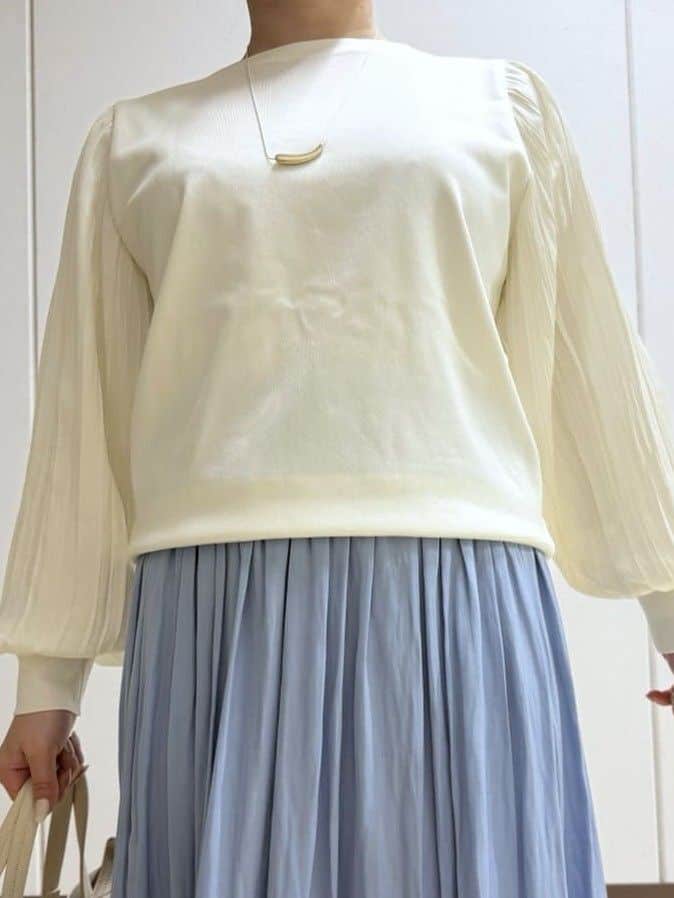 Rikoさんの「INDIVI｜【洗える／華やか】袖プリーツニット」を使ったコーディネート
