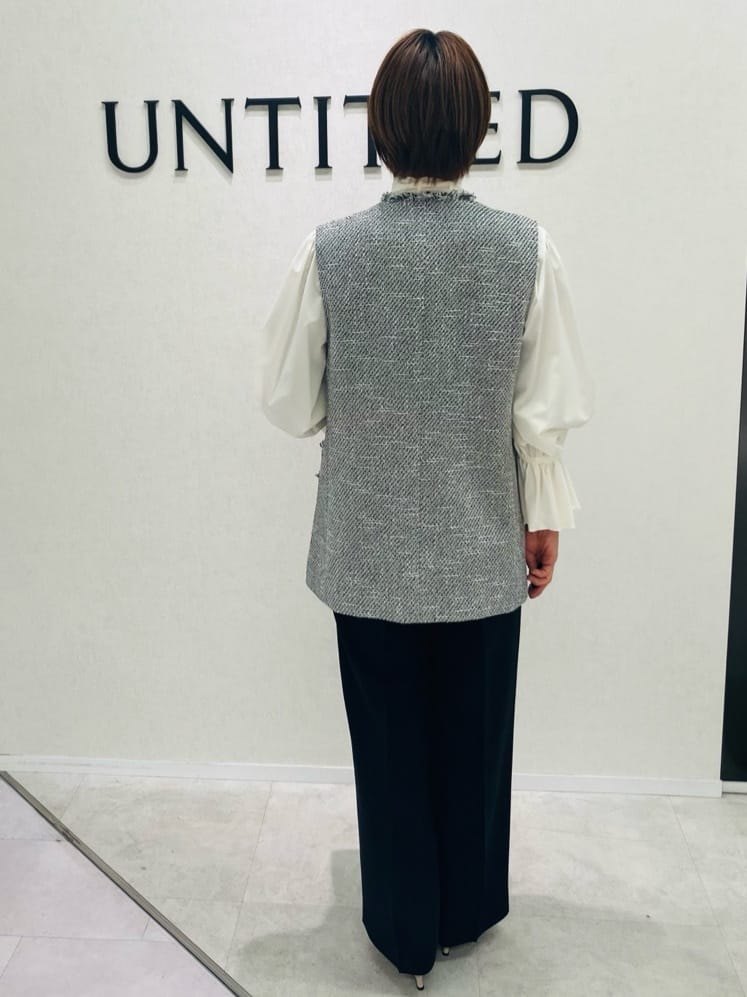 yukiさんの「UNTITLED｜【オンオフ使える】スラブツイード ジレ」を使ったコーディネート