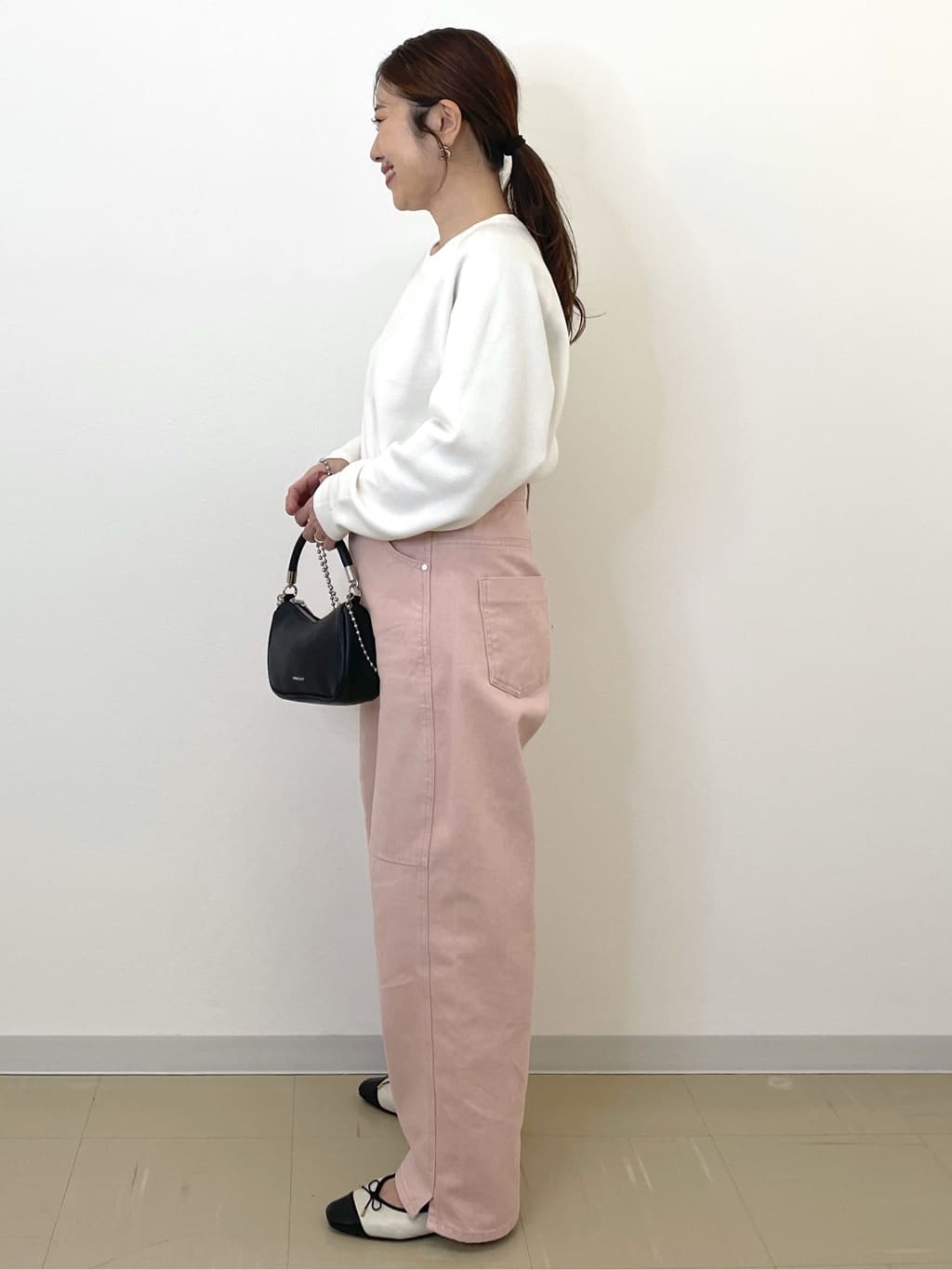Akiさんの「OPAQUE.CLIP｜スウェットライクニット【洗濯機OK】」を使ったコーディネート