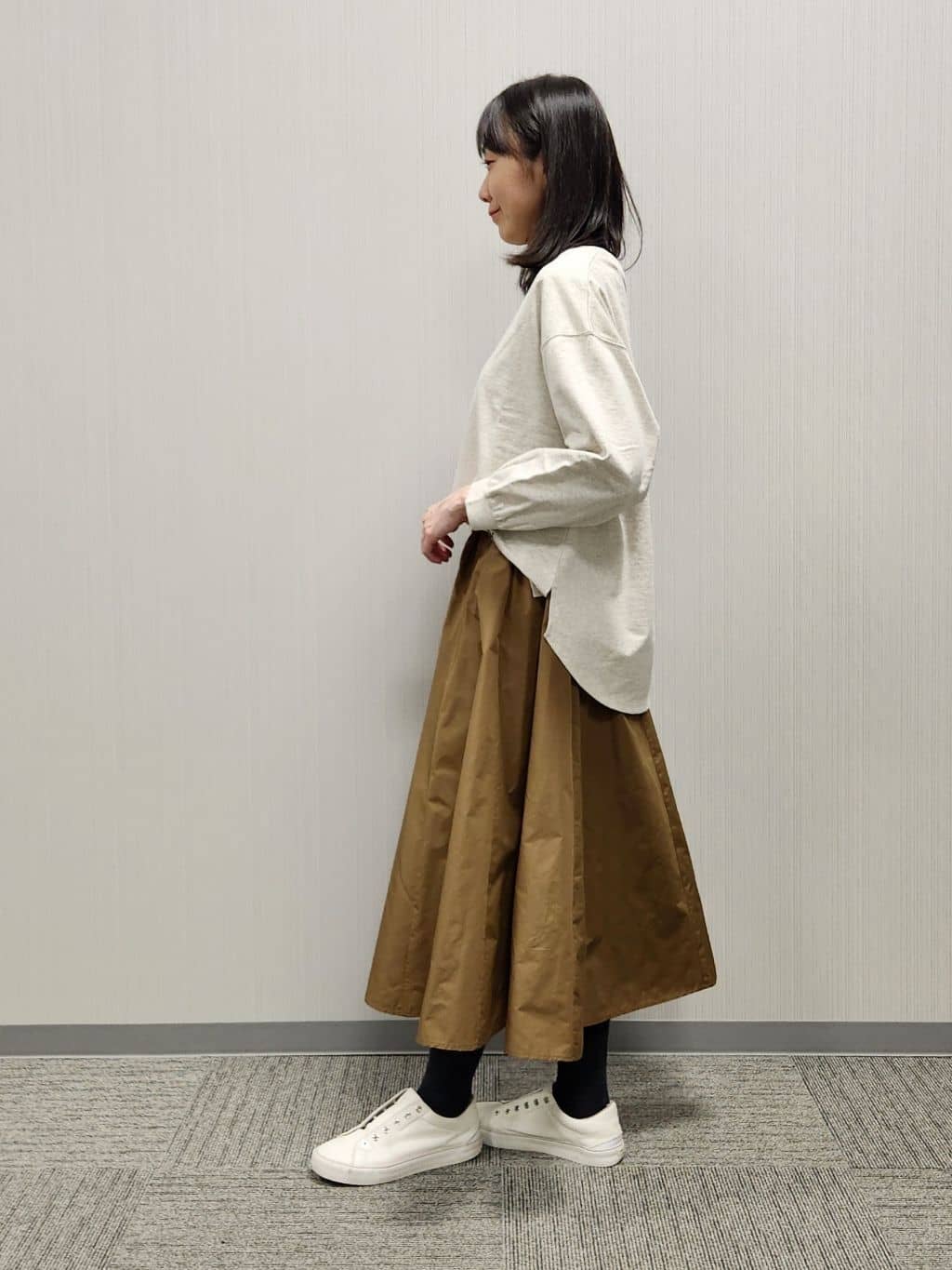 naraさんの「Dessin｜【360度可愛い・洗える】バックヘンリーカットソー」を使ったコーディネート