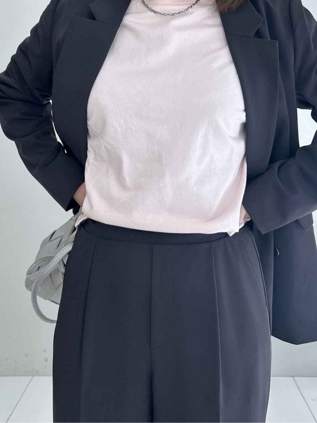 Hirokaさんの「Dessin｜【360度可愛い・洗える】バックヘンリーカットソー」を使ったコーディネート