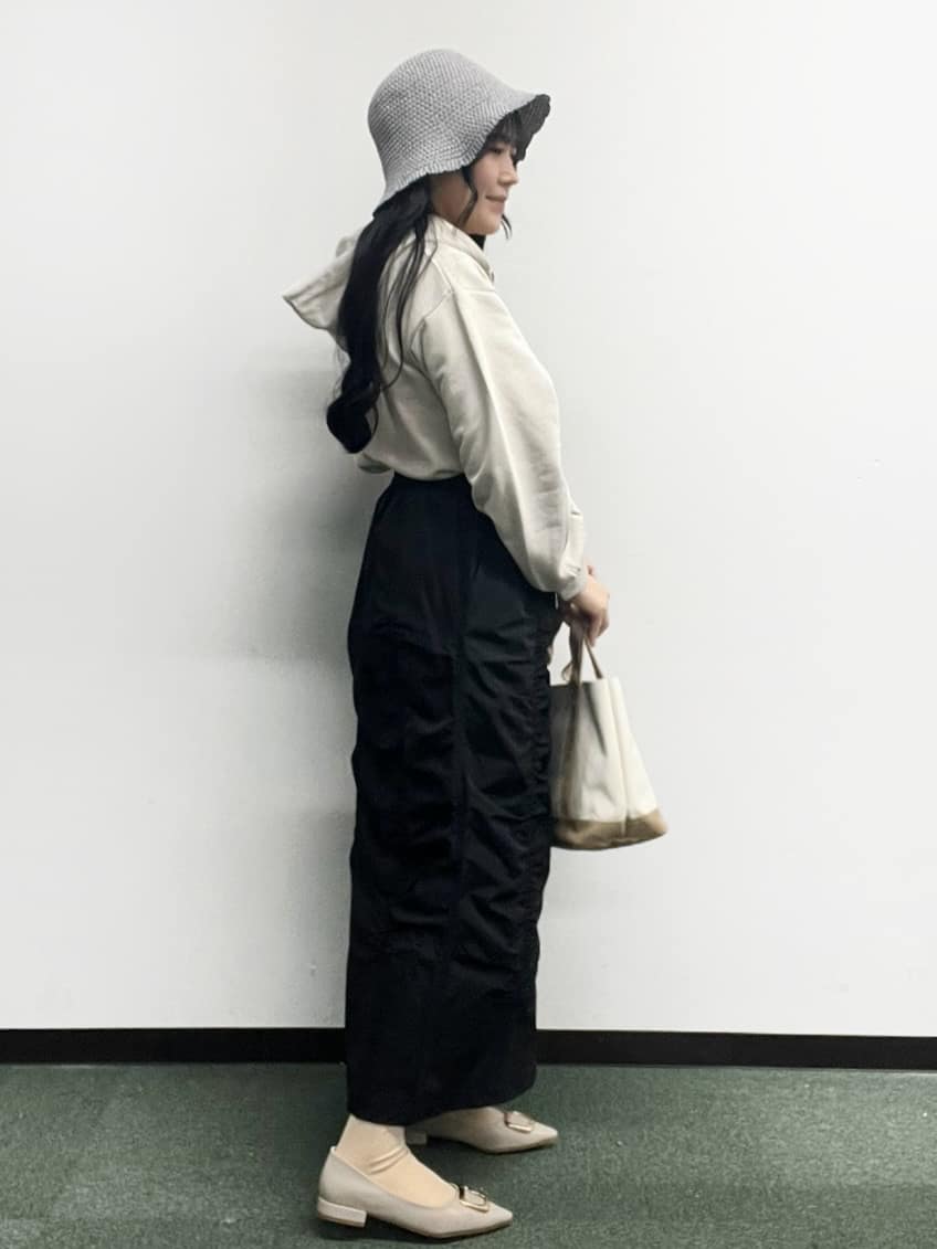 Hitomiさんの「index｜ラメ裏毛コンパクトジップパーカー【洗濯機OK】」を使ったコーディネート