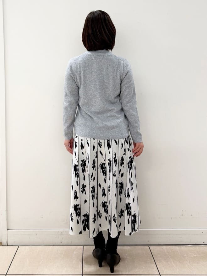 KIKIさんの「Reflect｜【選べる5色／アンサンブル可】プチハイネックリブニット」を使ったコーディネート