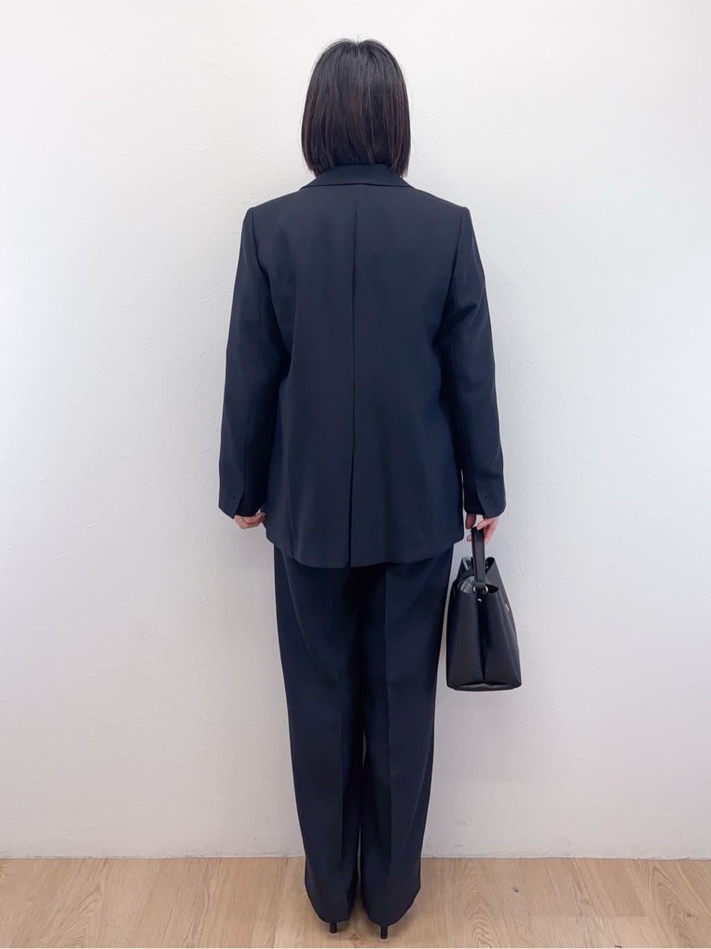 Takeさんの「OPAQUE.CLIP｜金ボタンダブルブレストテーラードジャケット／セットアップ対応【洗える】」を使ったコーディネート