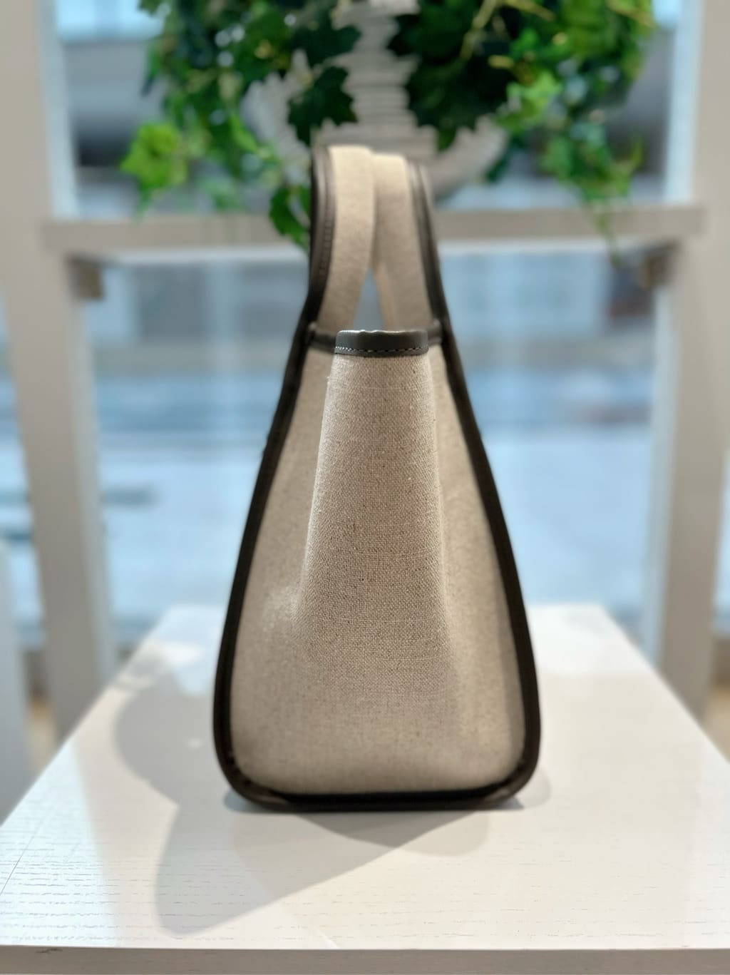 YOUKOさんの「Dessin｜【軽量】コットンリネンパイピングバッグ」を使ったコーディネート