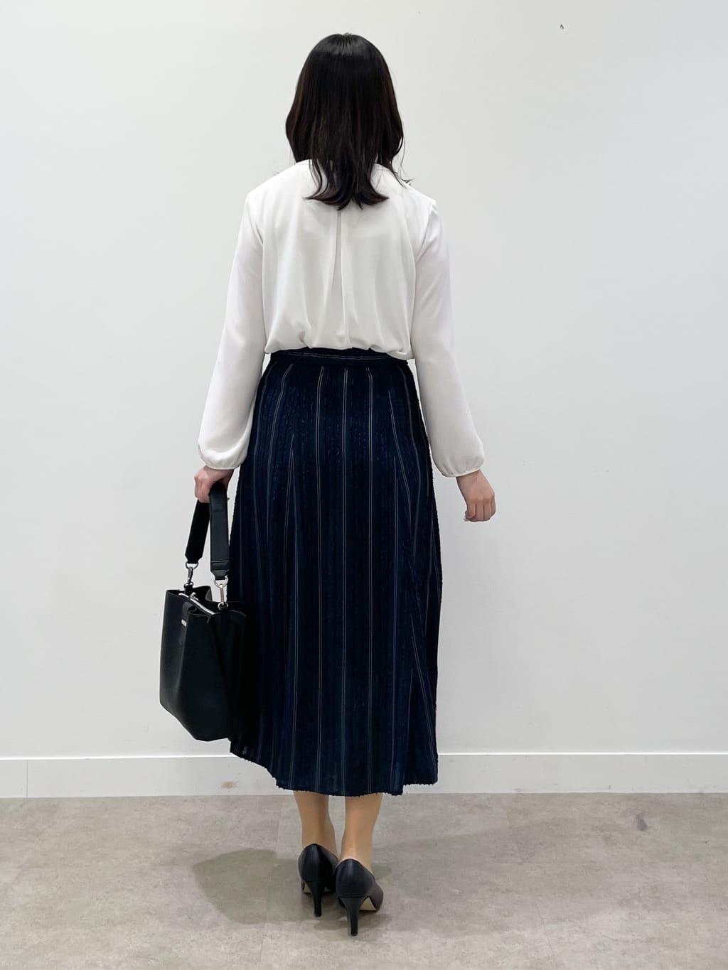yukariさんの「Reflect｜【UVカット／接触冷感】フロントフリルシフォンブラウス」を使ったコーディネート