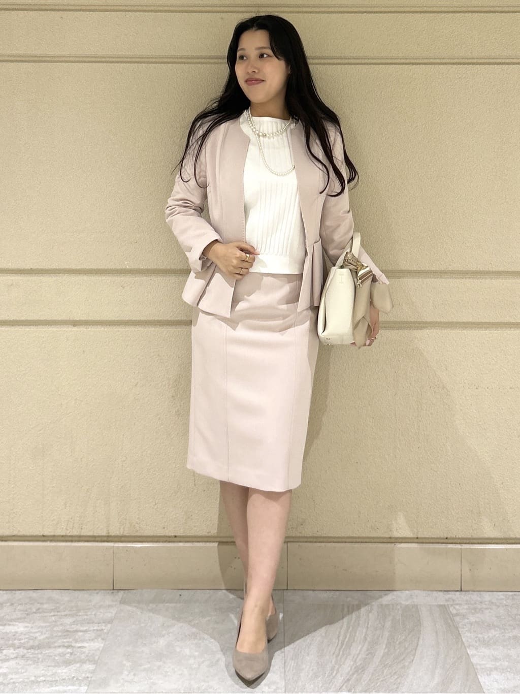 Momokaさんの「COUP DE CHANCE｜【手洗い可／9分袖】リブ風ラインニット」を使ったコーディネート