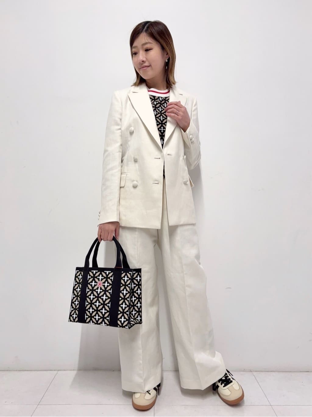 Nishijimaさんの「DRESSTERIOR｜【セットアップ可】リネンブレンドダブルブレストジャケット」を使ったコーディネート