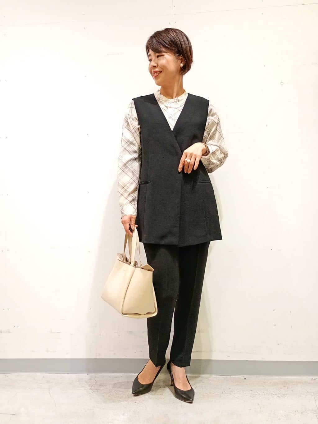 Kさんの「INDIVI｜【洗える／多機能／SETUP可】着る日傘ジレジャケット」を使ったコーディネート