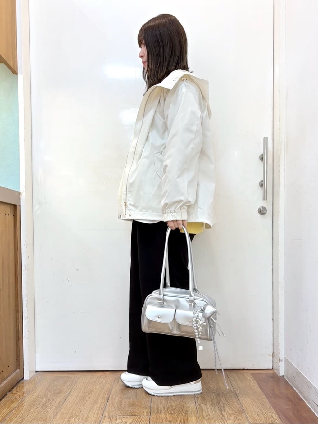 だいわさんの「SHOO･LA･RUE｜【高レビュー/洗濯機可/S-LL】さらに軽くなった スポンディッシュ裾フェイクトップス」を使ったコーディネート