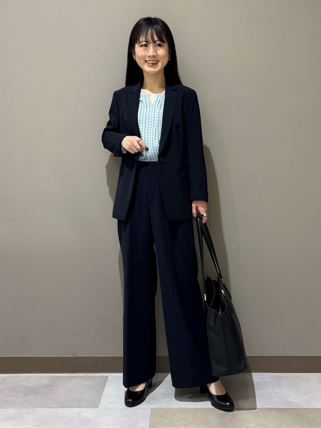 KEIKOさんの「INDIVI｜【撥水／UVケア／2WAY】超軽量ライナー付ライトトレンチコート」を使ったコーディネート