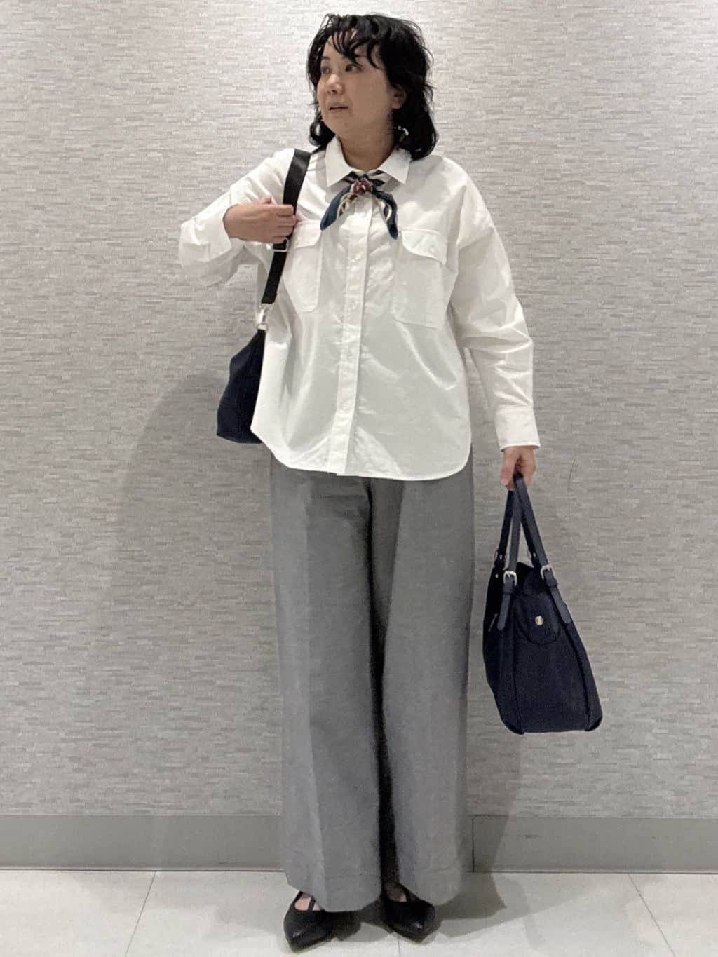 KOJIMAさんの「Reflect｜ダンガリーワイドパンツ」を使ったコーディネート