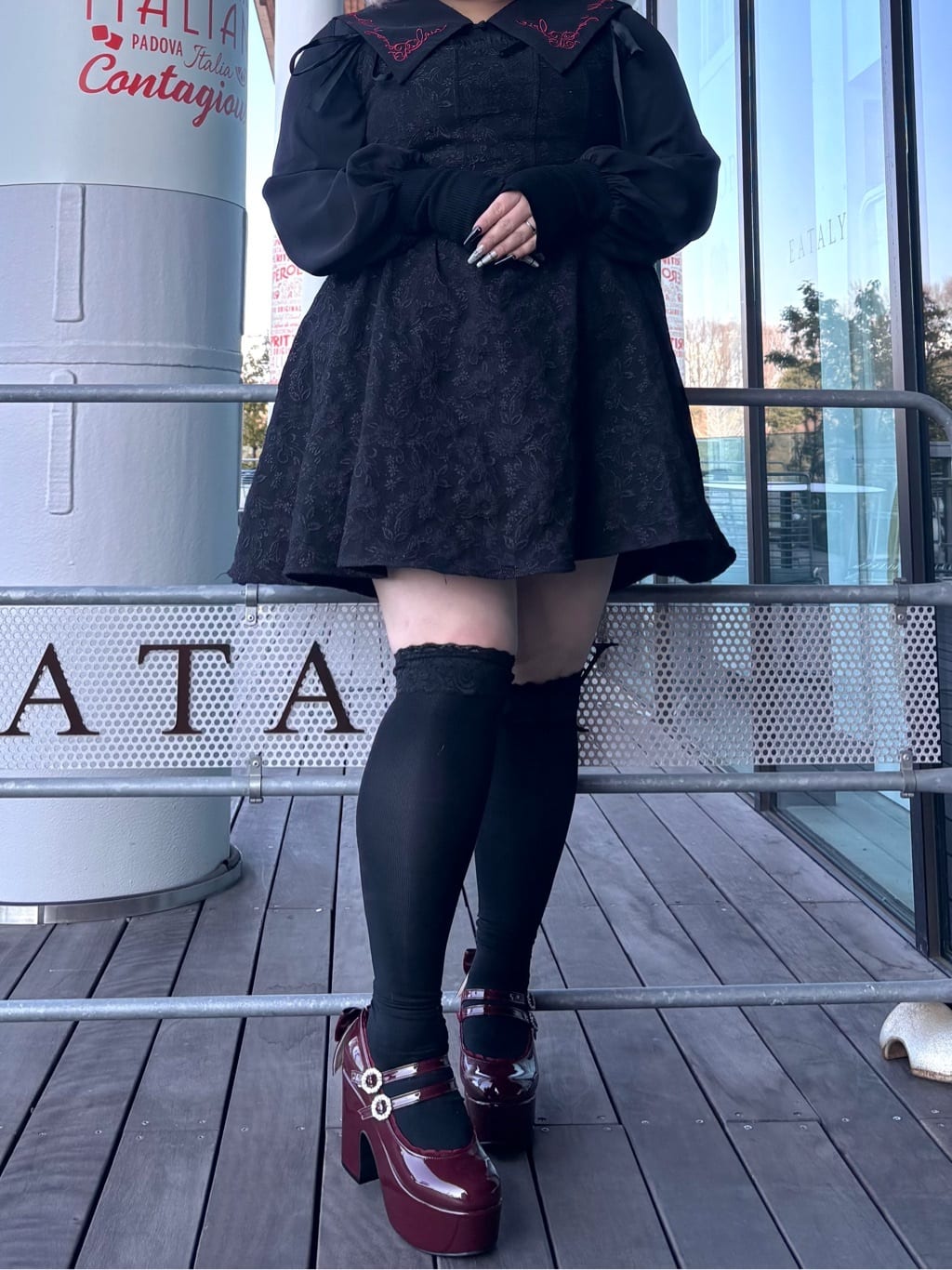 𝓗𝓘𝓨𝓞さんの「ESPERANZA｜厚底バックリボンパンプス」を使ったコーディネート