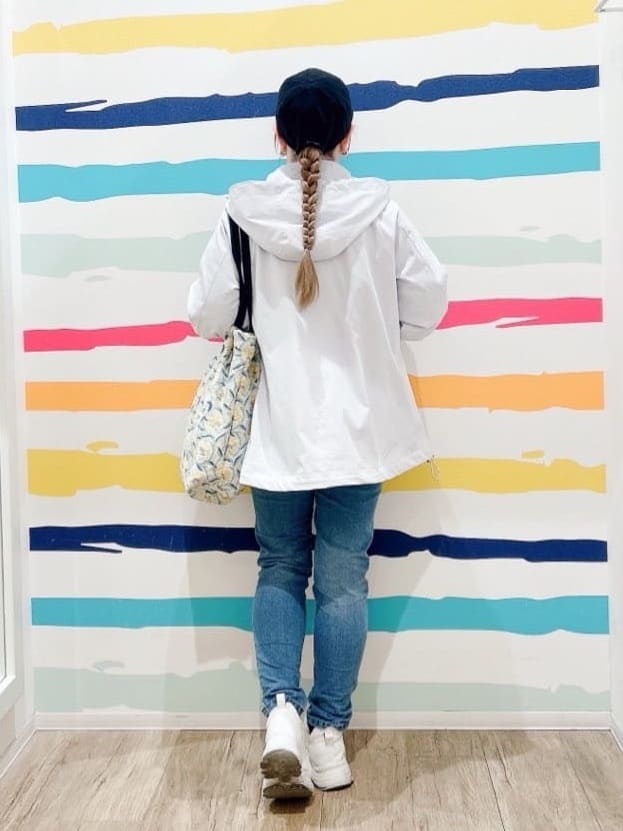 Peeさんの「SHOO･LA･RUE｜【SHOO・LA・RUE DENIM】毎日使いたくなる ストレッチデニムスキニーパンツ」を使ったコーディネート