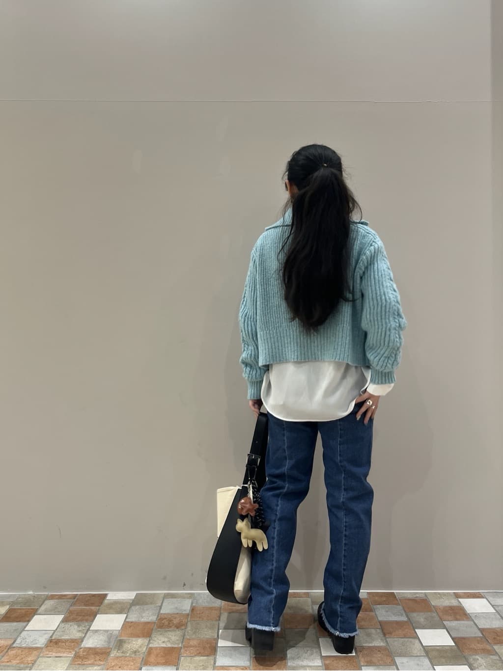 Uminoさんの「INDIVI｜センターピンタックデニム」を使ったコーディネート