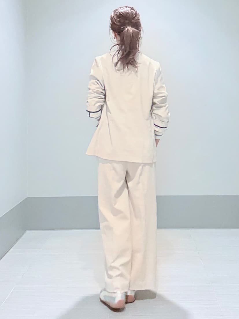 Yamaさんの「DRESSTERIOR｜【セットアップ可/吸水速乾/ウォッシャブル】リネンブレンドオックスダブルジャケット」を使ったコーディネート