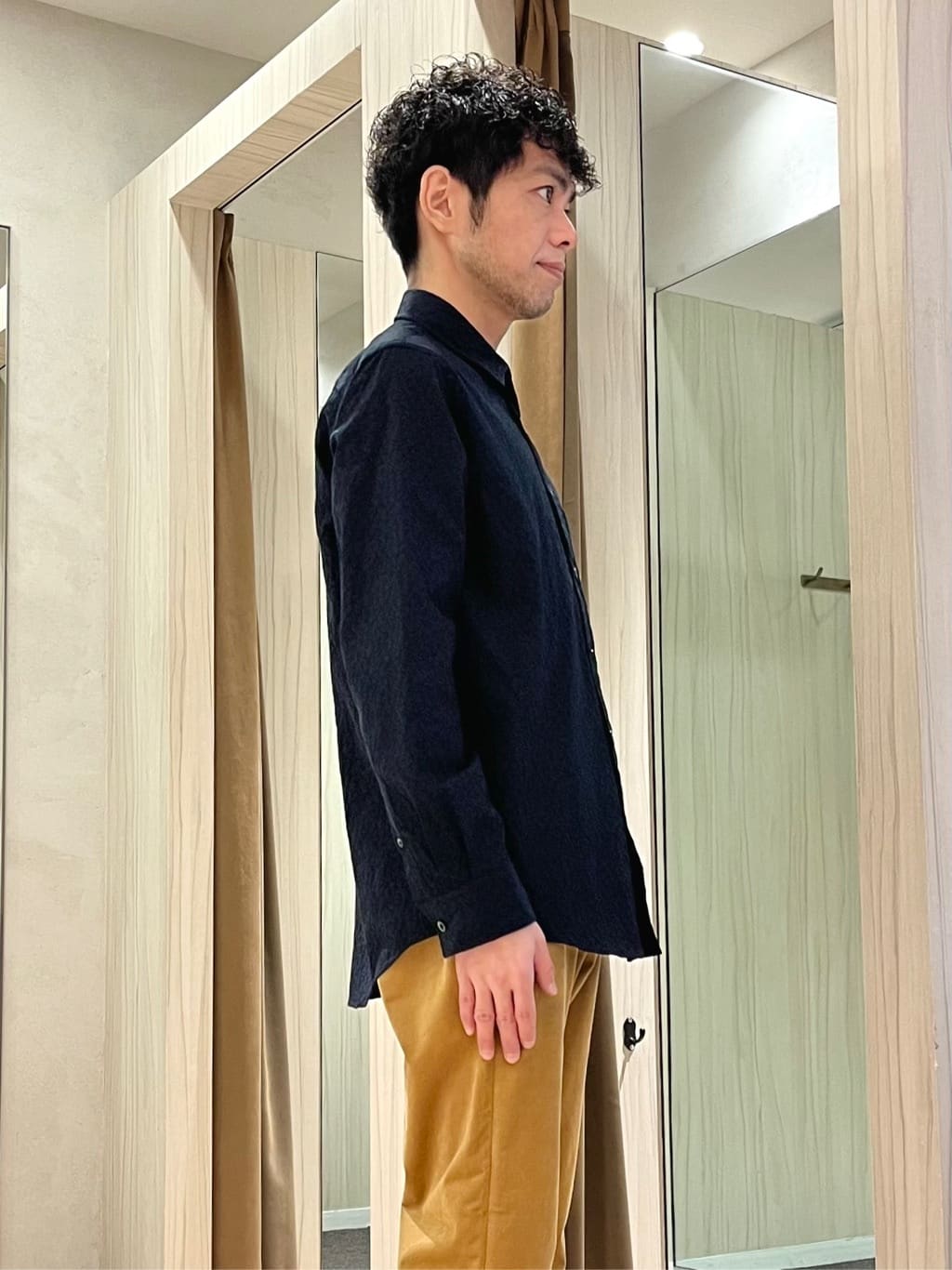 URAさんの「TAKEO KIKUCHI｜【3WAY】ドビー ダウンライナー付ブルゾン」を使ったコーディネート