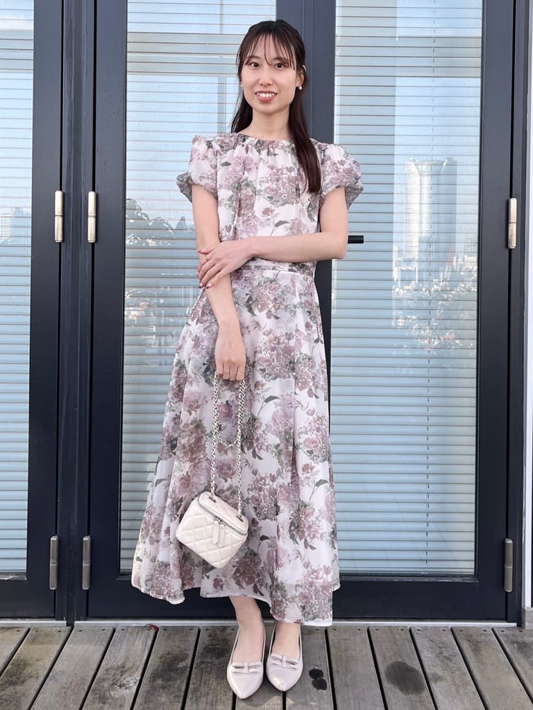 はばさんの「Couture brooch｜【洗える・着映え】オーガンフルールワンピース」を使ったコーディネート
