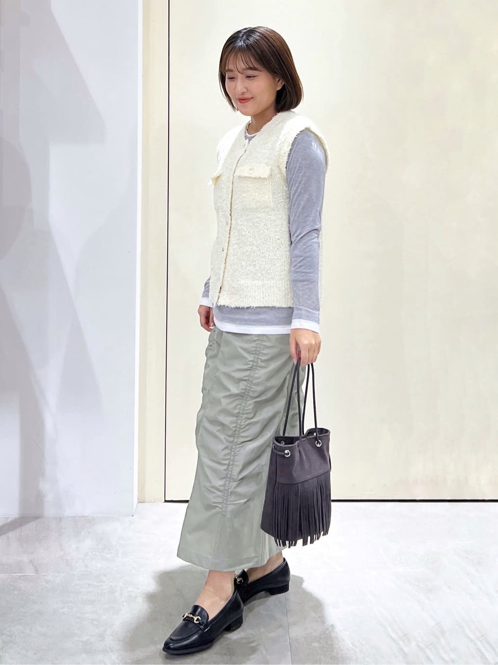 Unaさんの「OPAQUE.CLIP｜配色レイヤードロングスリーブTシャツ【洗える】」を使ったコーディネート