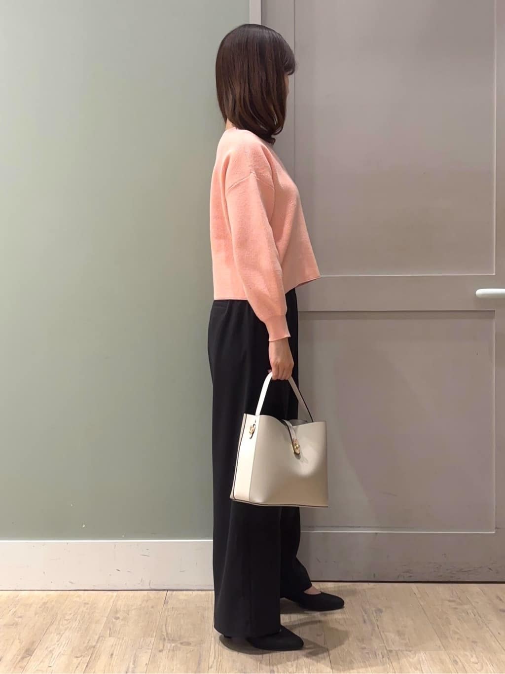 しばみさんの「grove｜毎日着たくなる、もちもち畦編みニット」を使ったコーディネート