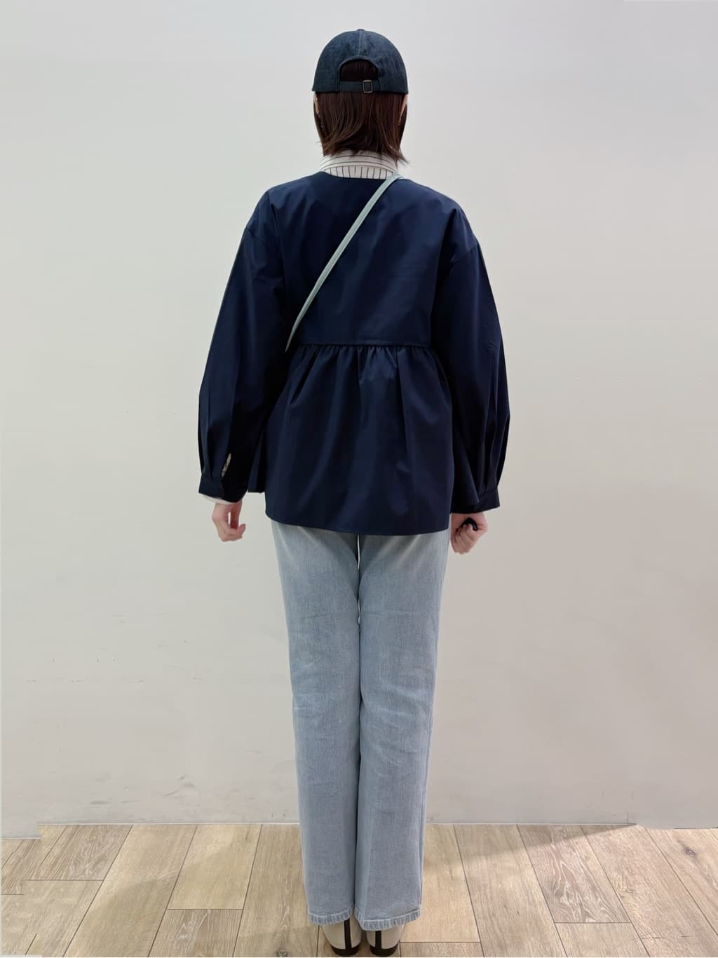 RINさんの「OPAQUE.CLIP｜ストレッチセミフレアデニム【洗濯機洗い可】《SS～LL》」を使ったコーディネート