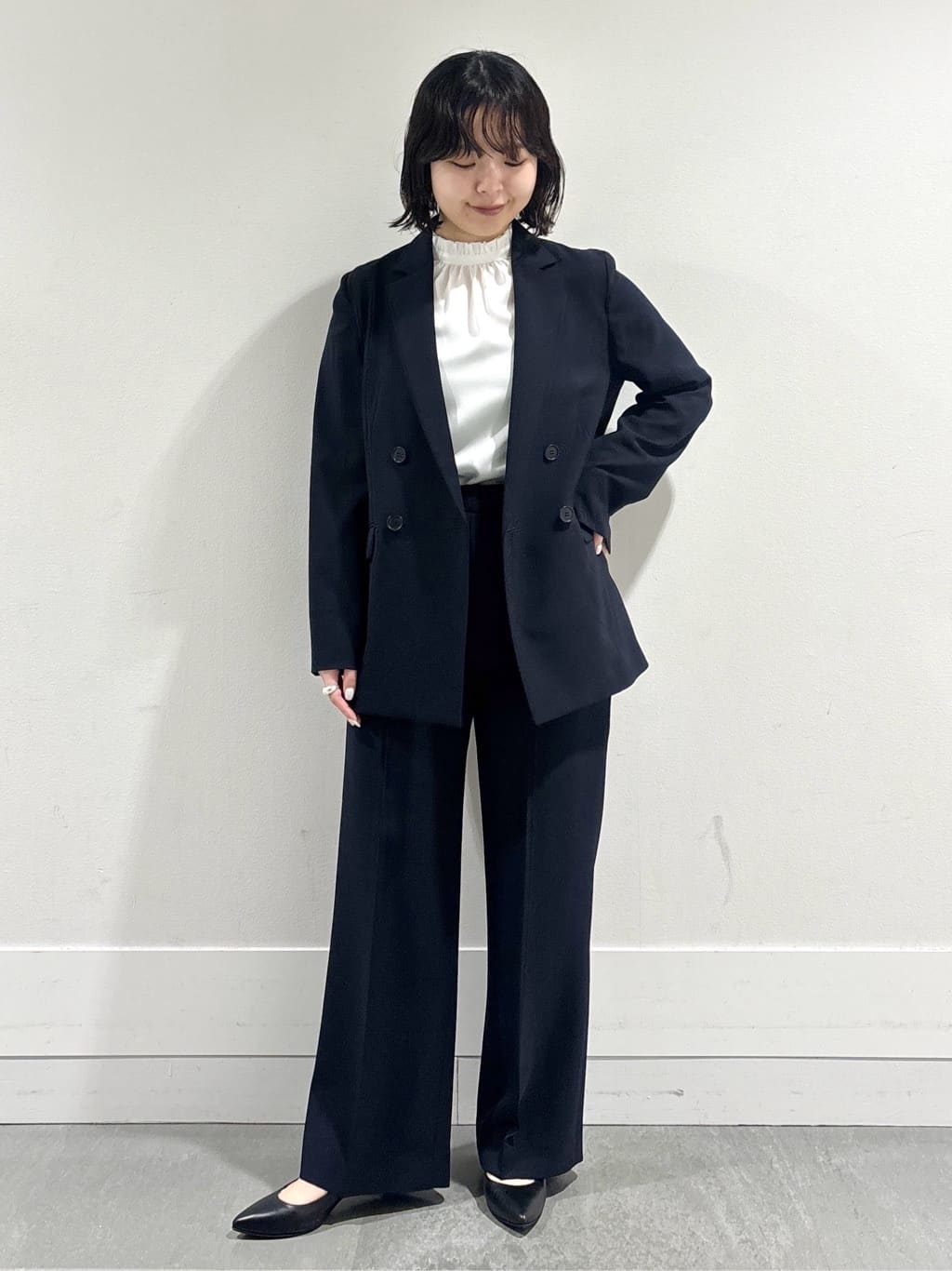 モエカさんの「UNTITLED｜【新色追加/接触冷感/セットアップ可】エアリー ワイドパンツ」を使ったコーディネート
