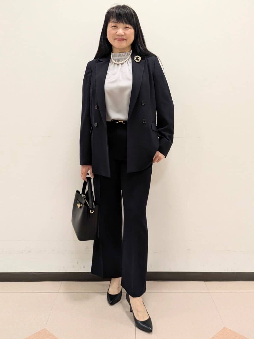 ともさんの「UNTITLED｜【新色追加/接触冷感/セットアップ可】エアリー ワイドパンツ」を使ったコーディネート