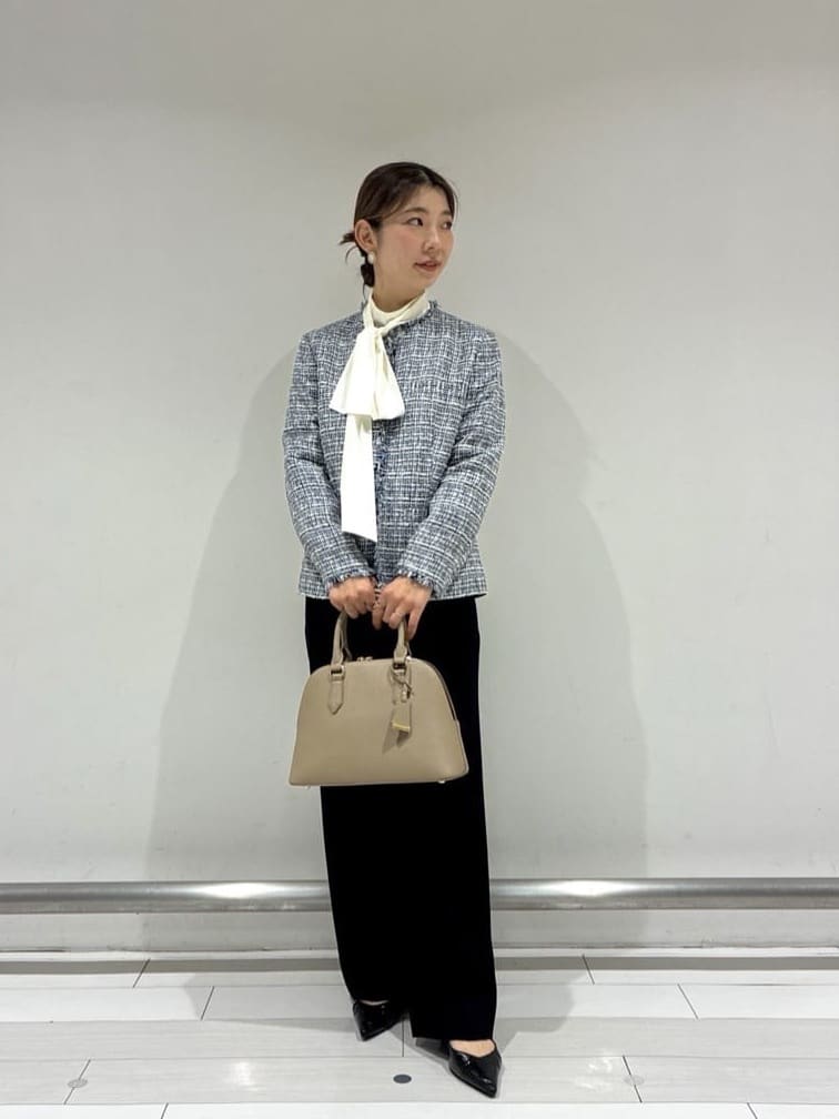 Rinさんの「UNTITLED｜【仕事着/スーツ】ファンシーツイード ジャケット」を使ったコーディネート