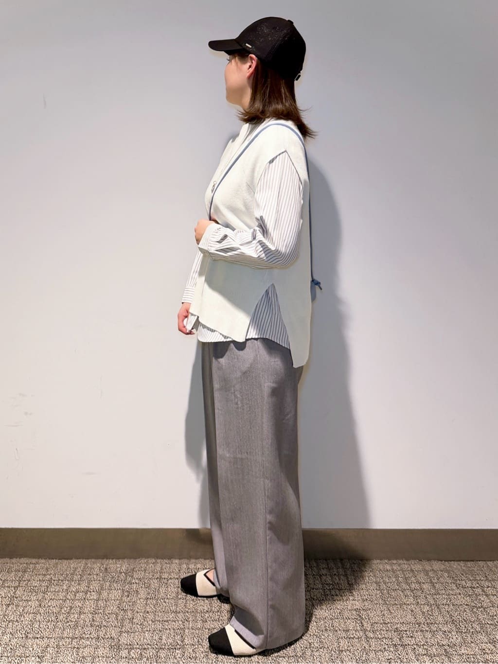 みーさんの「grove｜スタイリングが上品に決まる、ウールライクワイドパンツ」を使ったコーディネート