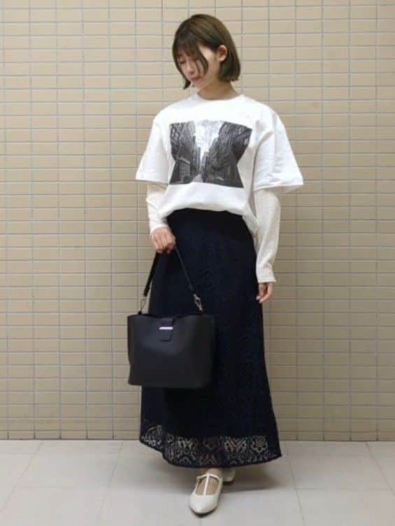 ひまりさんの「Reflect｜【撥水】ストレッチタフタミドル丈スタンドカラーコート」を使ったコーディネート