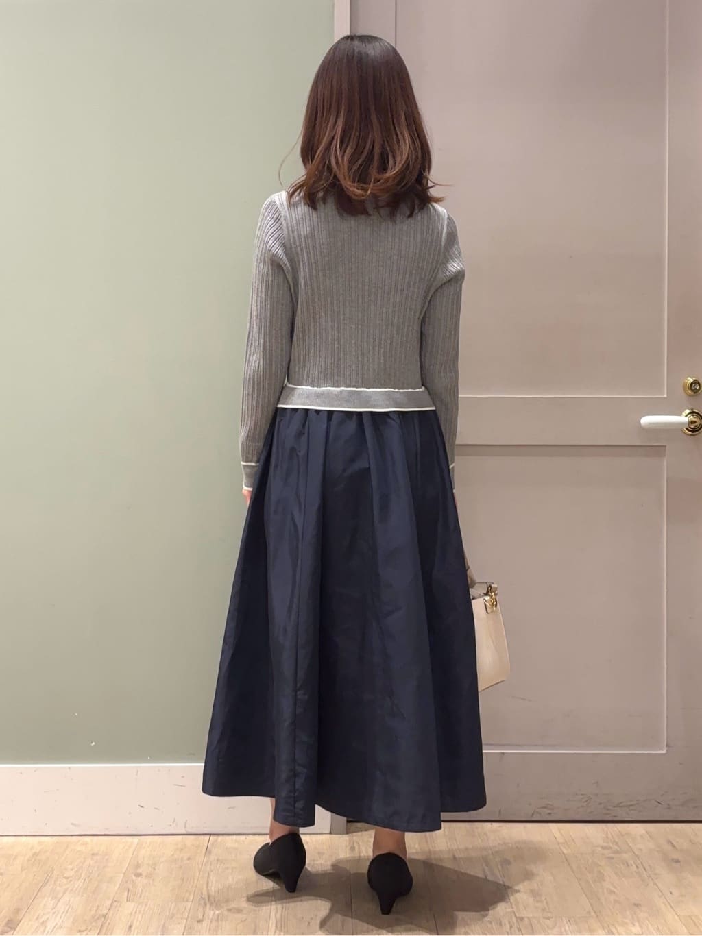 しばみさんの「grove｜一枚で装いが整う　マルチボーダーアソートドッキングワンピース」を使ったコーディネート