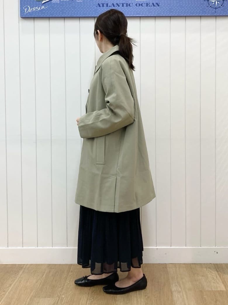 yoshiさんの「Dessin｜【花粉ガード/撥水加工/洗える】ステンカラースプリングコート」を使ったコーディネート