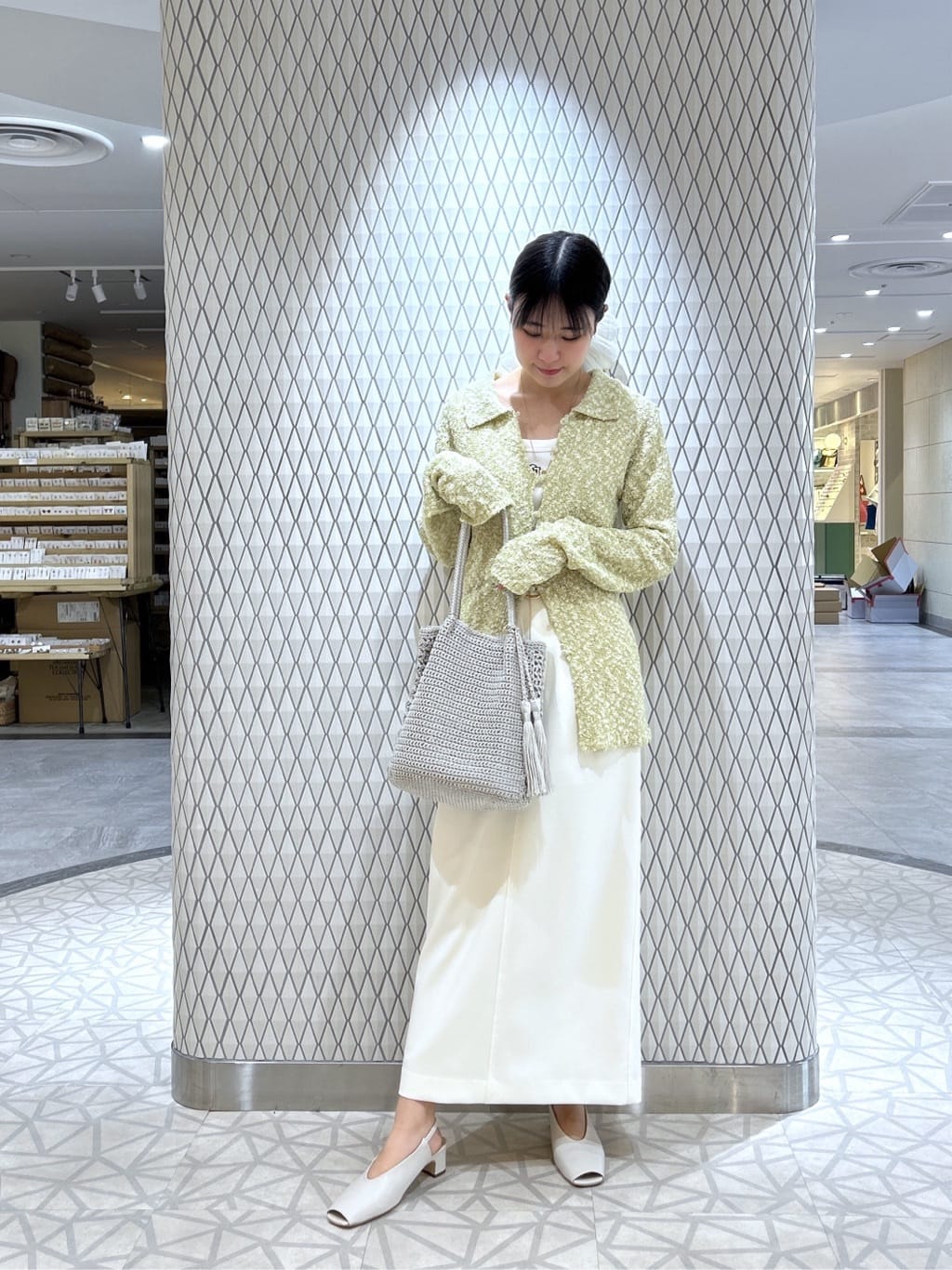 Renoさんの「INDIVI｜ブークレポロニット」を使ったコーディネート