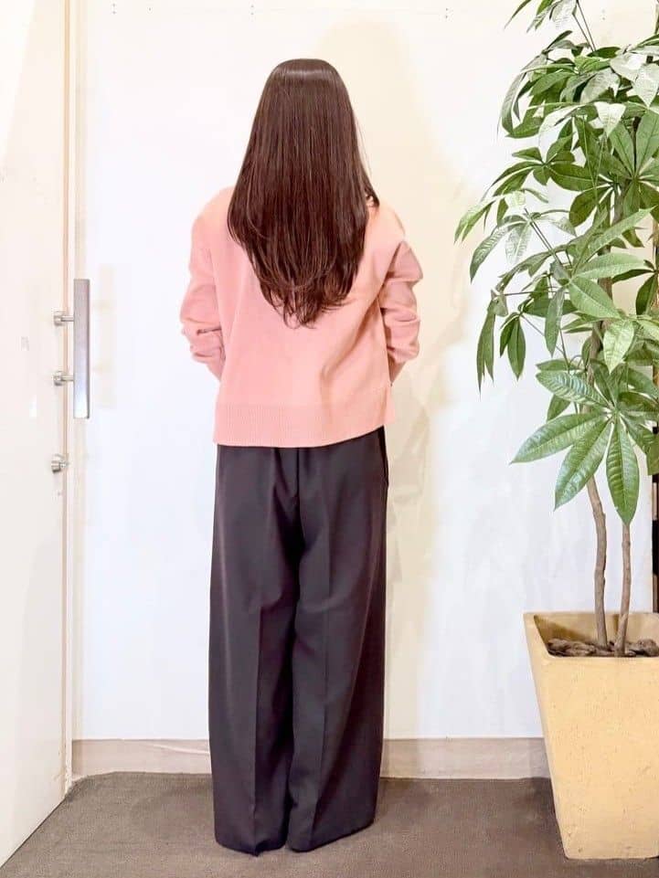 AYUMIさんの「SHOO･LA･RUE｜【洗濯機可/S-LL】軽やかなパイピングがポイント スウェットライクニット」を使ったコーディネート