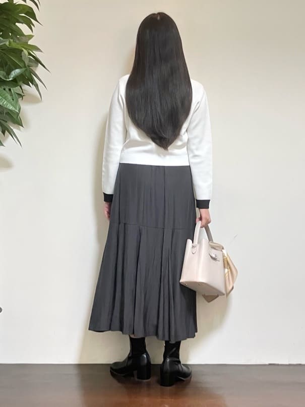 カレンさんの「UNTITLED｜【洗える/ジャケット風】ミラノリブカーディガン」を使ったコーディネート