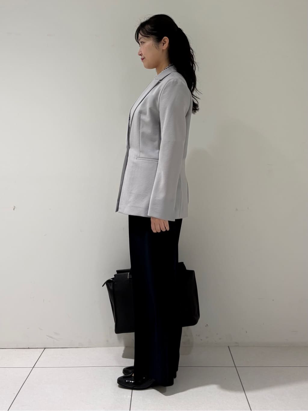 momokoさんの「INDIVI｜【洗える／UVケア／麻調】シングルジャケット」を使ったコーディネート
